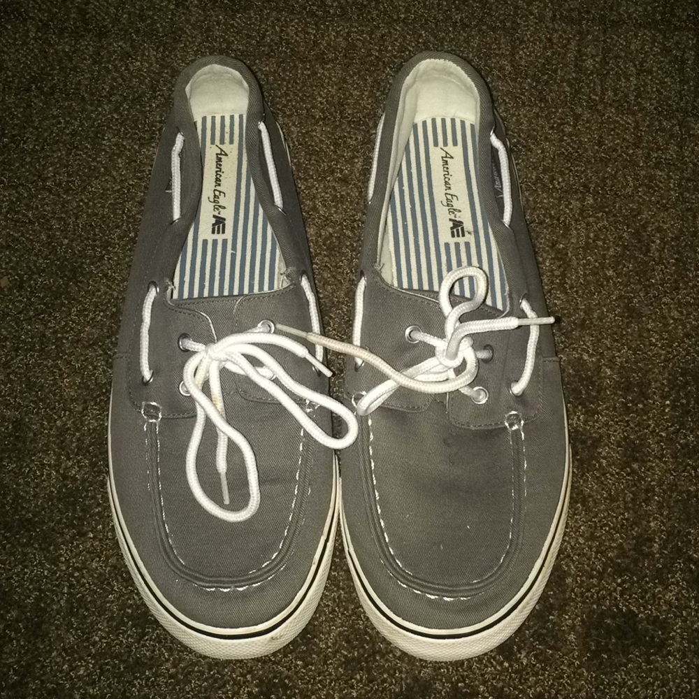 american eagle shoes.
